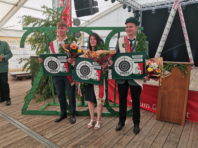 alle neuen Majestäten